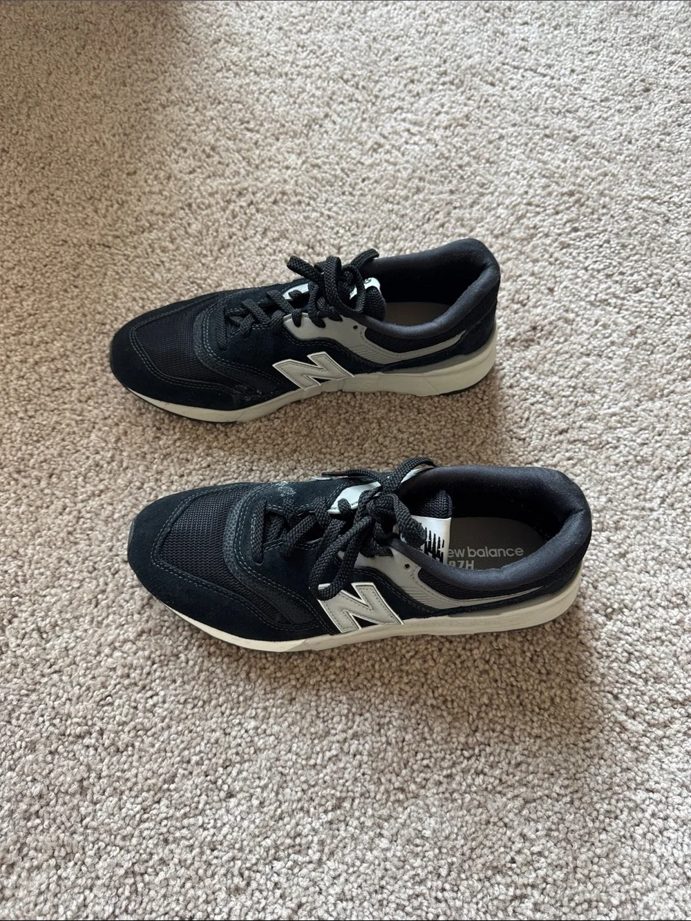 New Balance 997H Men's Black and White Sneakers